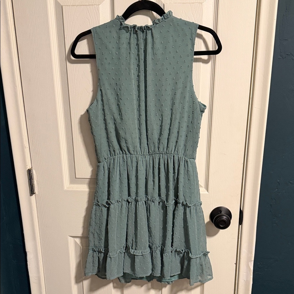 Speechless Textured Sleeveless Dress in Light Green - Picture 5 of 5